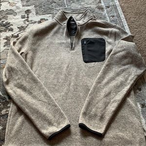 Men’s pullover sweater